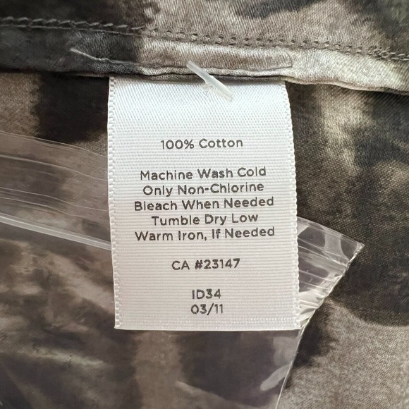 Talbots Shirt Womens 14 Black Gray Floral Flowers Puff Sleeve Roses Romantic - Picture 8 of 8